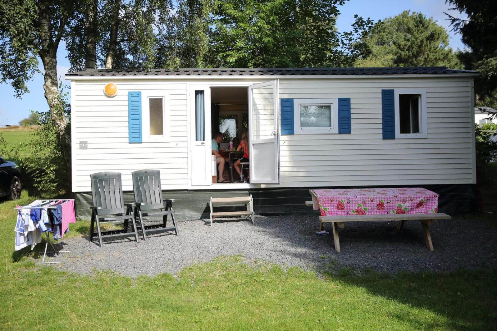 Ardenparks Petite Suisse Hotel Dochamps Exterior photo